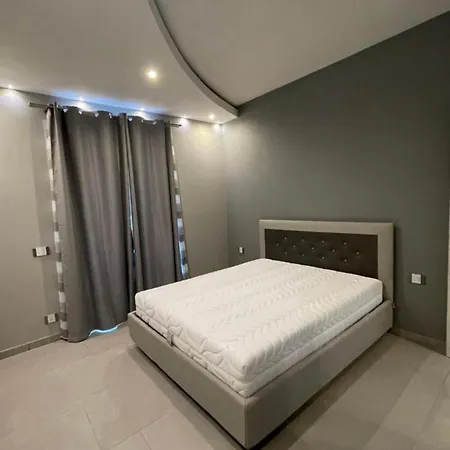 Magnifica Villa *